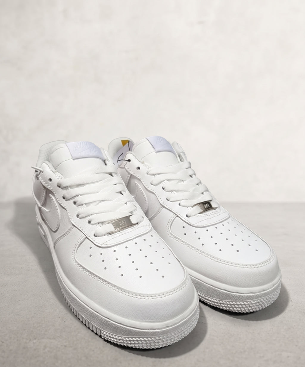 Low-Top Casual Sneakers White Fw-0178