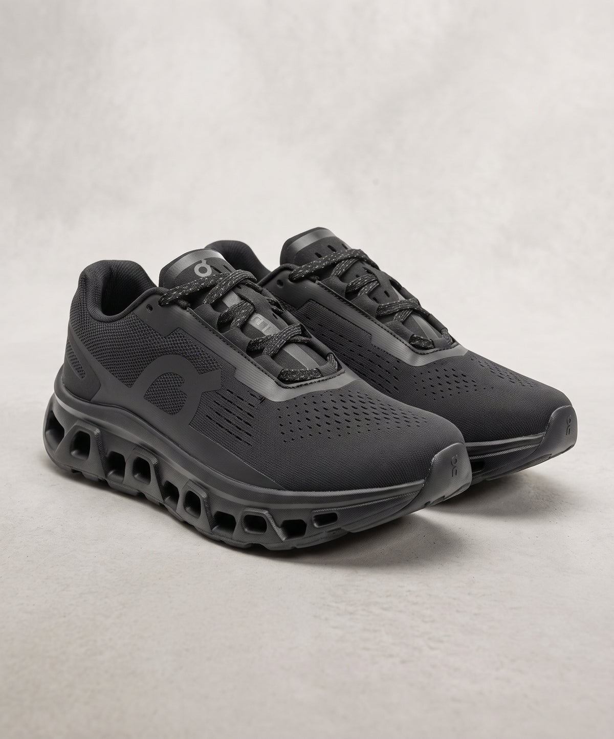 Cloudstratus – All Black Sports Joggers Fw-0159 Q Jogger